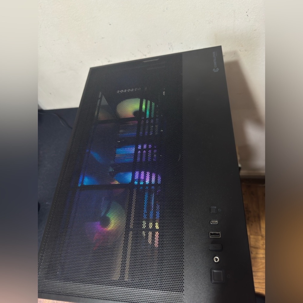 RGB Gaming PC with LED Fans - Picture 4 of 5